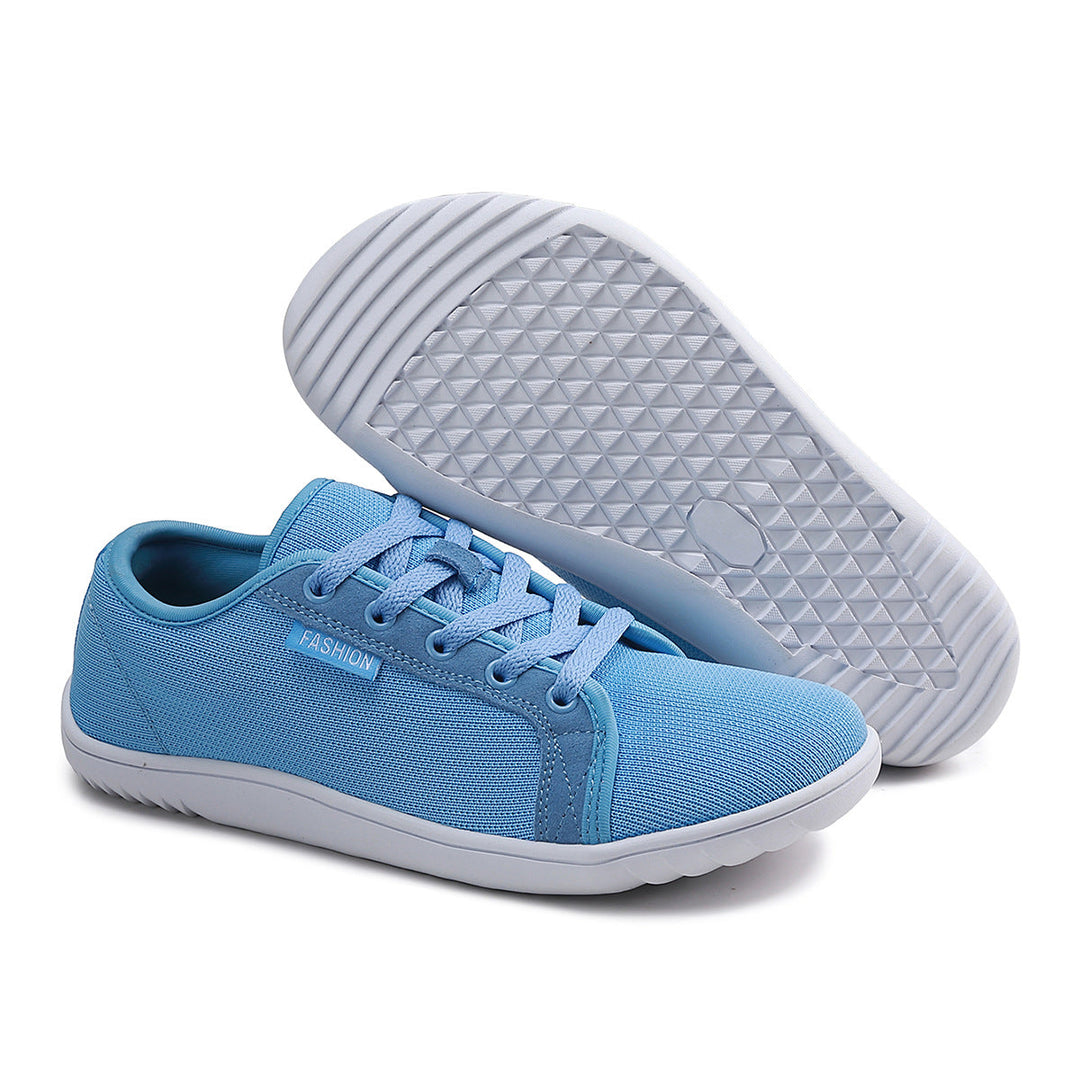 Unisex wide-fit zero-drop shoes, ideal for natural walking. Lightweight, comfortable, and durable for everyday wear.