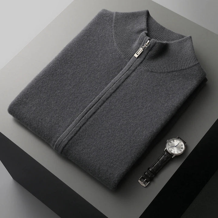 Smart casual men's full-zip vest, offering warmth and a polished look for all seasons.
