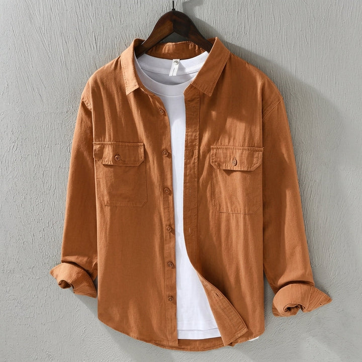 Refined men's overshirt, versatile fashion outerwear for everyday casual & stylish layering.