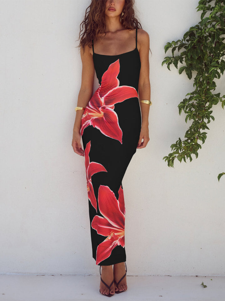 Flowy women's long floral maxi dress, ideal for elegant beach outings or casual summer wear.