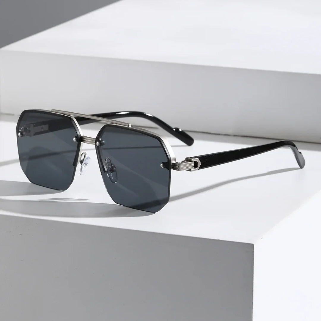 Lightweight men's geometric sunglasses. Comfortable and stylish modern eyewear, perfect accessory for daily wear.