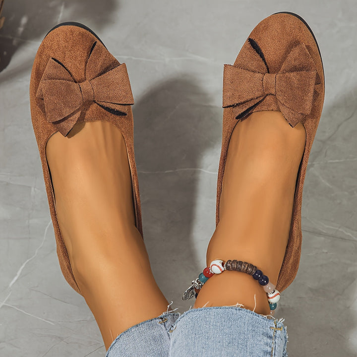 Daily wear women's orthopedic flats, merging style with comfort.