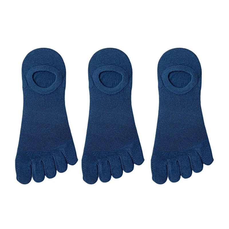Casual men's no-show toe socks, 3-pair. Invisible comfort for daily wear, promoting foot health & breathability.