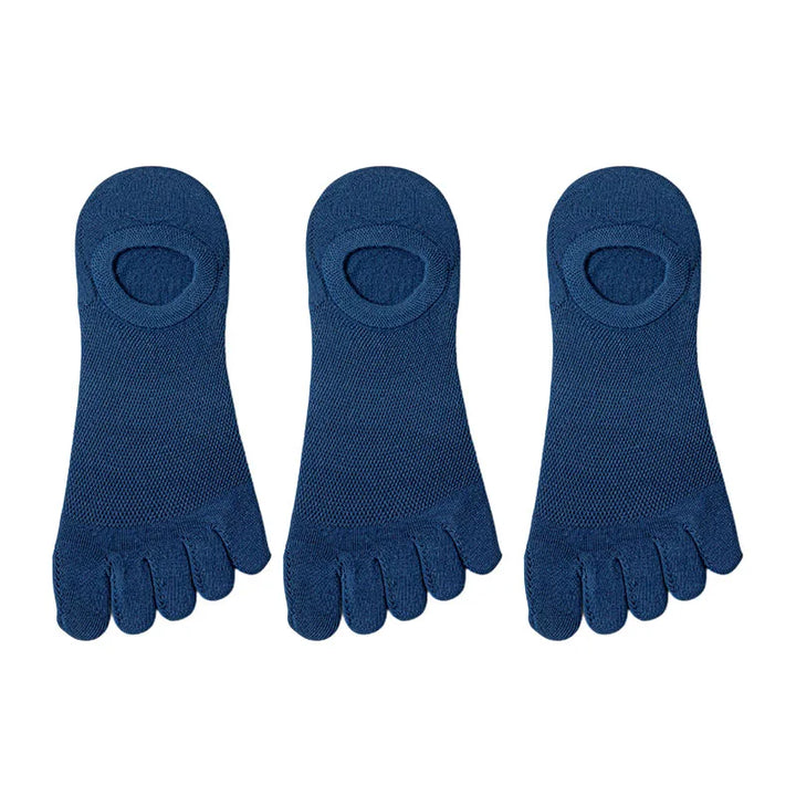 Casual men's no-show toe socks, 3-pair. Invisible comfort for daily wear, promoting foot health & breathability.