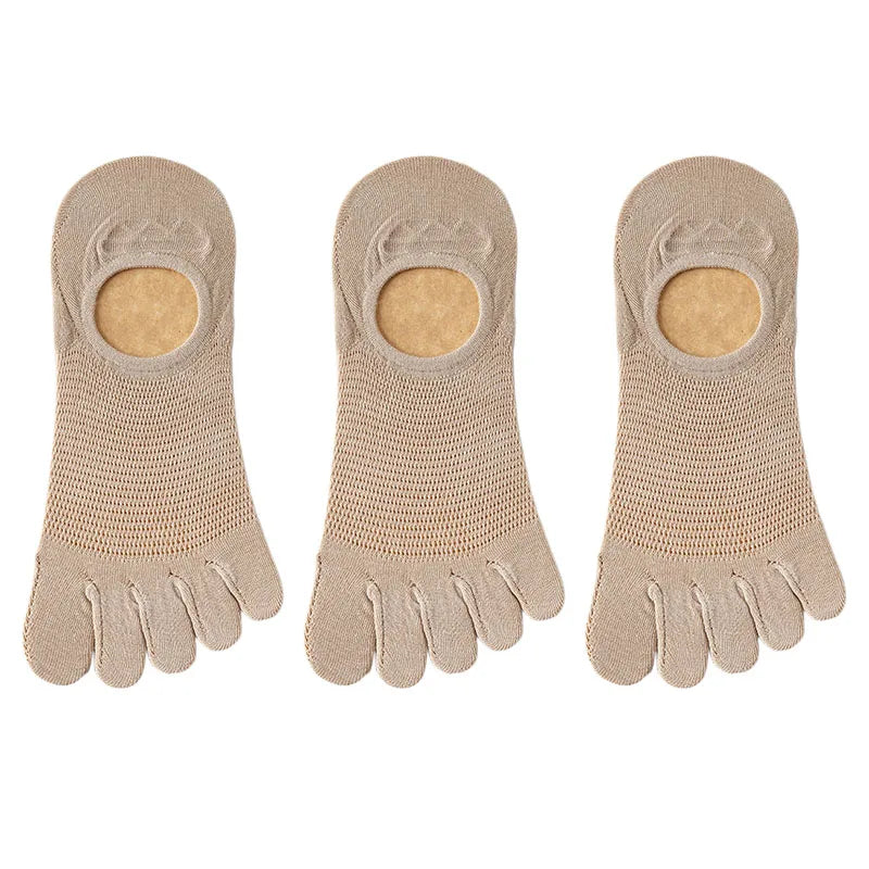 Men's invisible no-show toe socks, 3-pair pack. Breathable, athletic, casual, comfort & everyday socks.