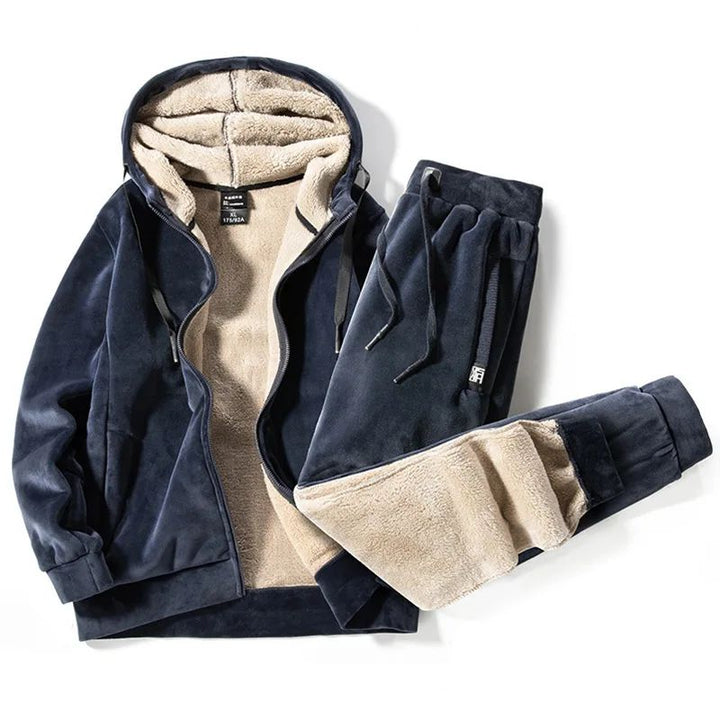 Soft lamb velvet unisex two-piece loungewear set. Perfect for warm, cozy, and casual wear around the house.