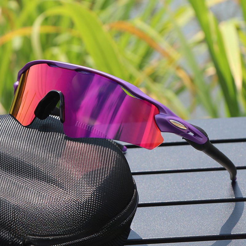 Glare-reducing polarized sport sunglasses. Unisex design with full UV protection for running, cycling & outdoor adventures.