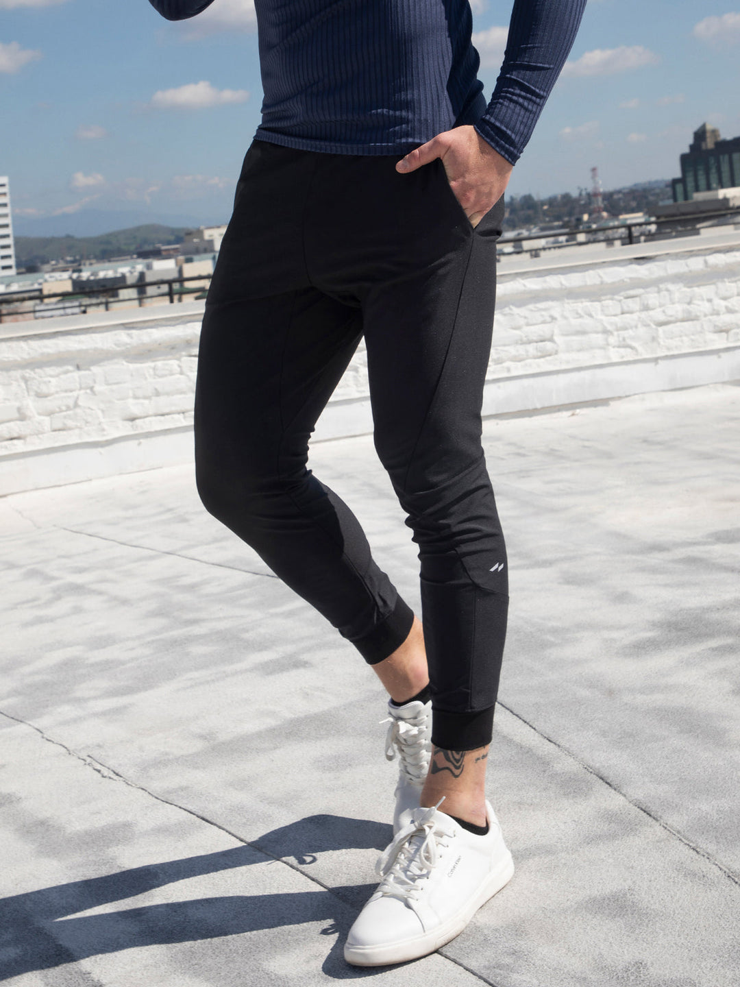 Men's performance pants. Durable athletic joggers for an active lifestyle & gym wear.