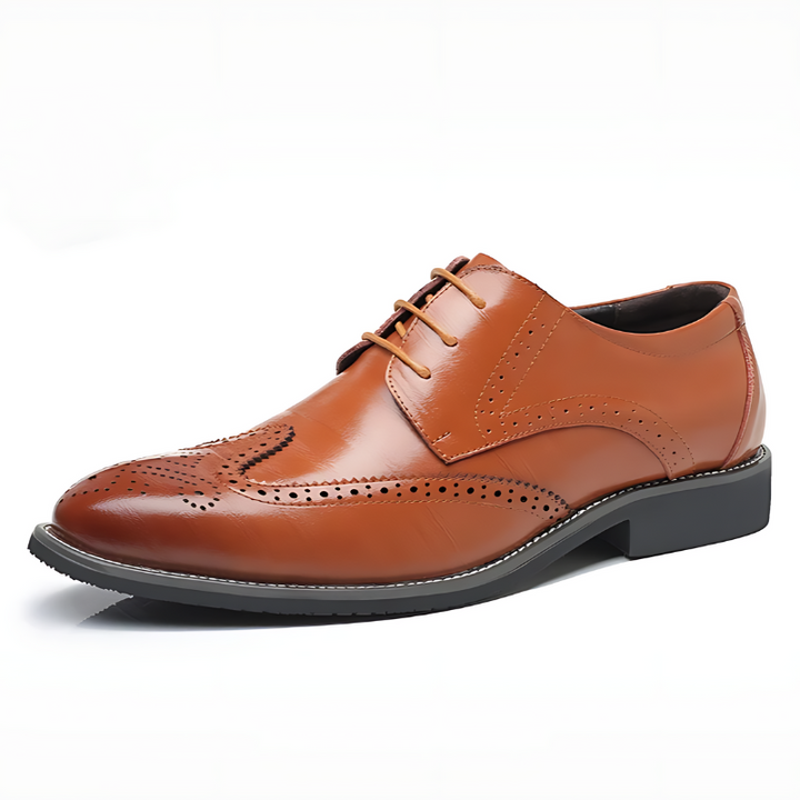 Men's comfortable brogue oxford dress shoes in black, perfect classic wedding footwear.
