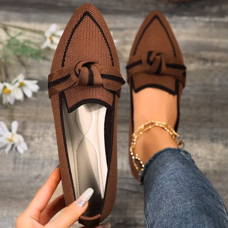 Comfortable women's ballet flats, featuring critical arch support for extended everyday comfort.