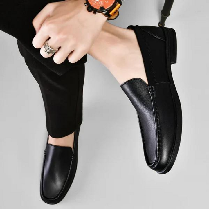 Men's formal slip-on loafers, comfortable dress shoes with a classic, elegant style.