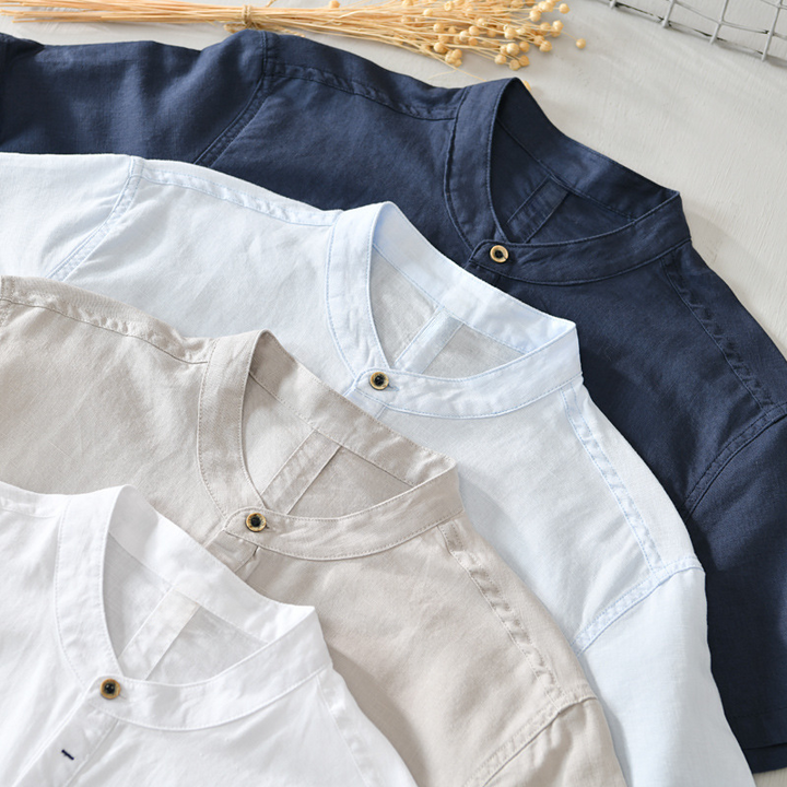 Breathable men's summer shirt, lightweight fabric for comfort, perfect casual or resort wear.