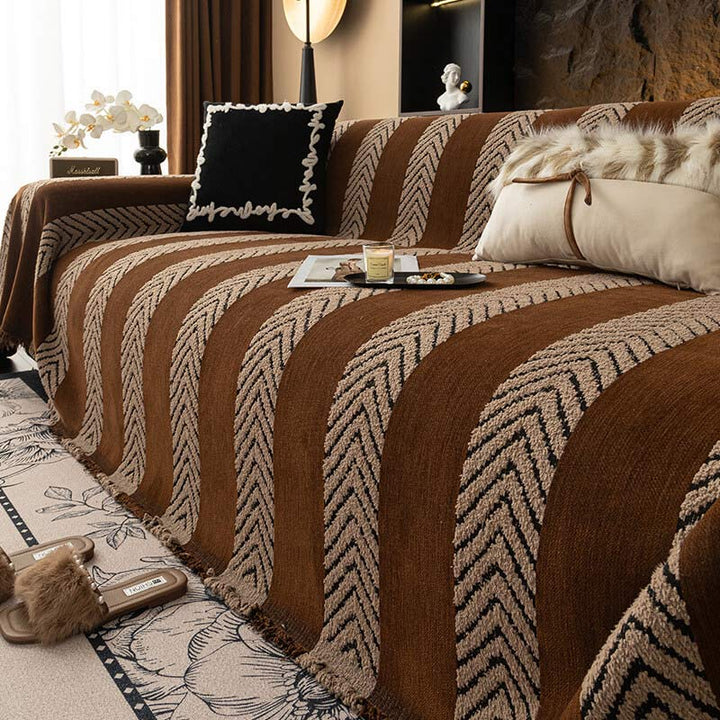 Stylish herringbone chenille sofa throw. Home decor couch cover, enhances living room aesthetics. Durable & comfy.