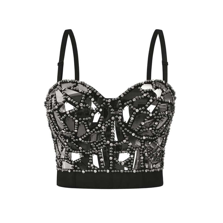 Empowering women's push-up bralette ensures comfortable daily support. Seamless lingerie for versatile wear.