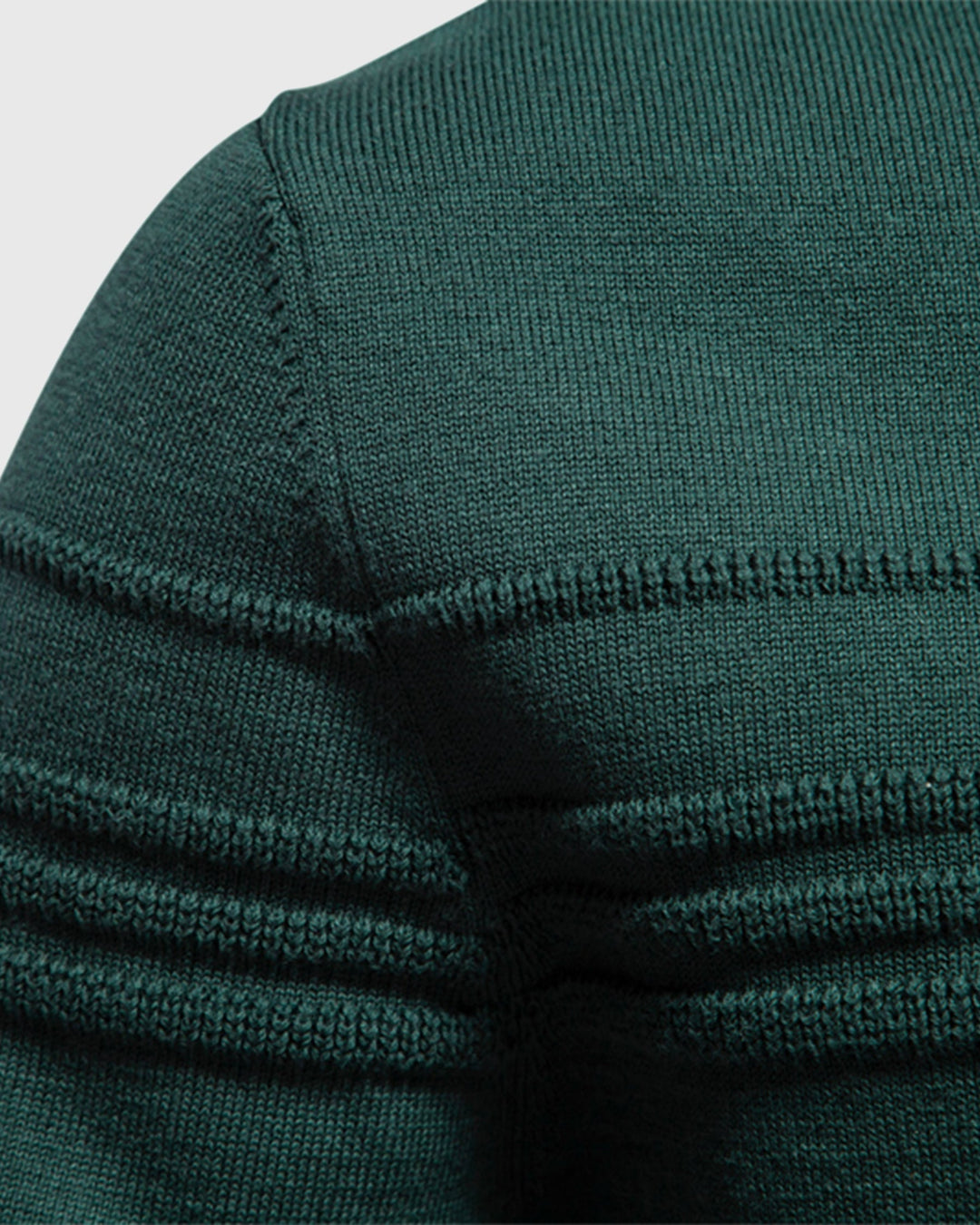 Men's everyday textured sweater, comfortable pullover knit for easy winter fashion.