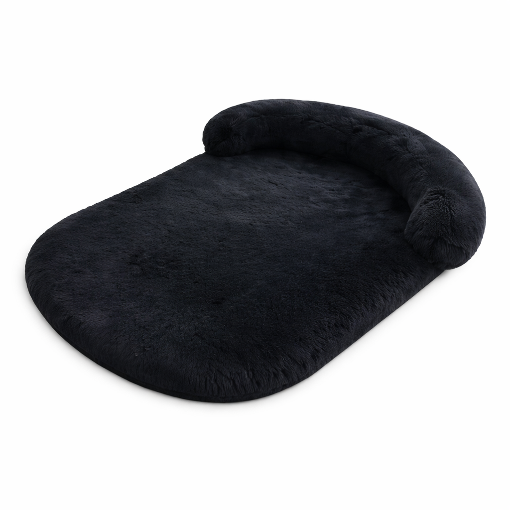 Secure and comfortable anti-slip dog bed, ideal for a stable resting experience. Washable.