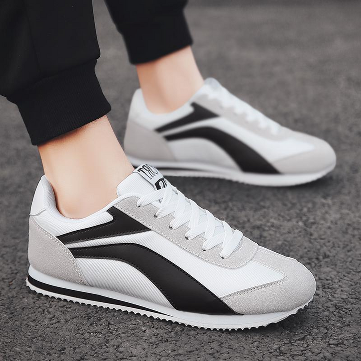 RetroStride men's walking shoes: lightweight design, all-day comfort, and a classic retro aesthetic.