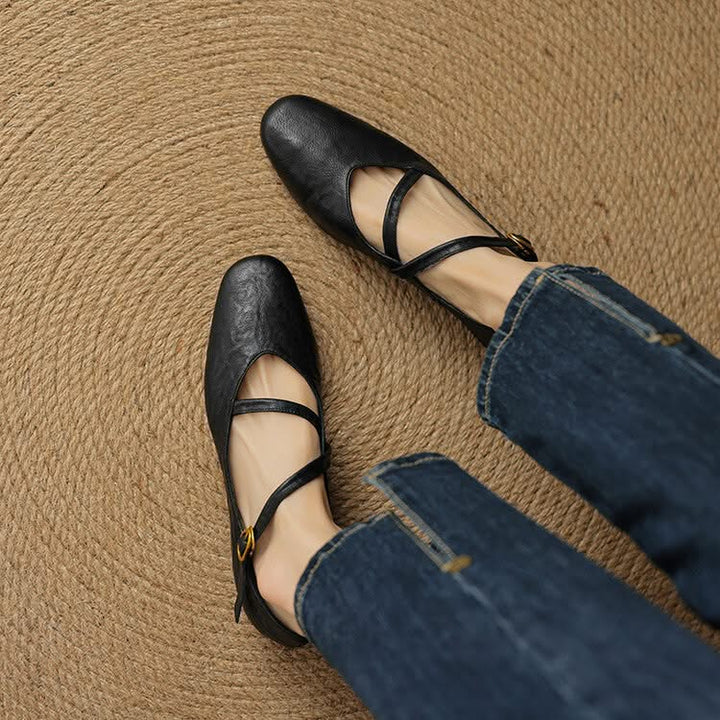 Aria women's casual comfort flats with soft sole and elegant design.
