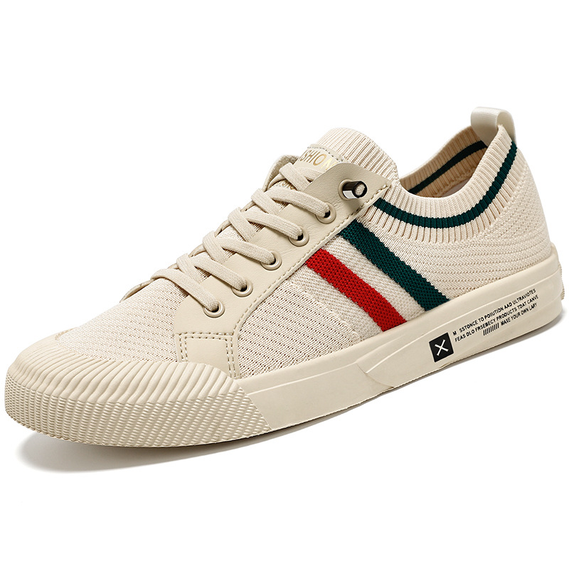 Black men's lightweight cushioned athletic sneakers, ideal for comfort, walking & casual style.
