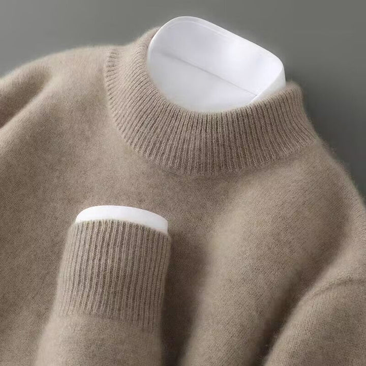 Stylish camel men's knitwear pullover, offering versatile comfort for daily wear.