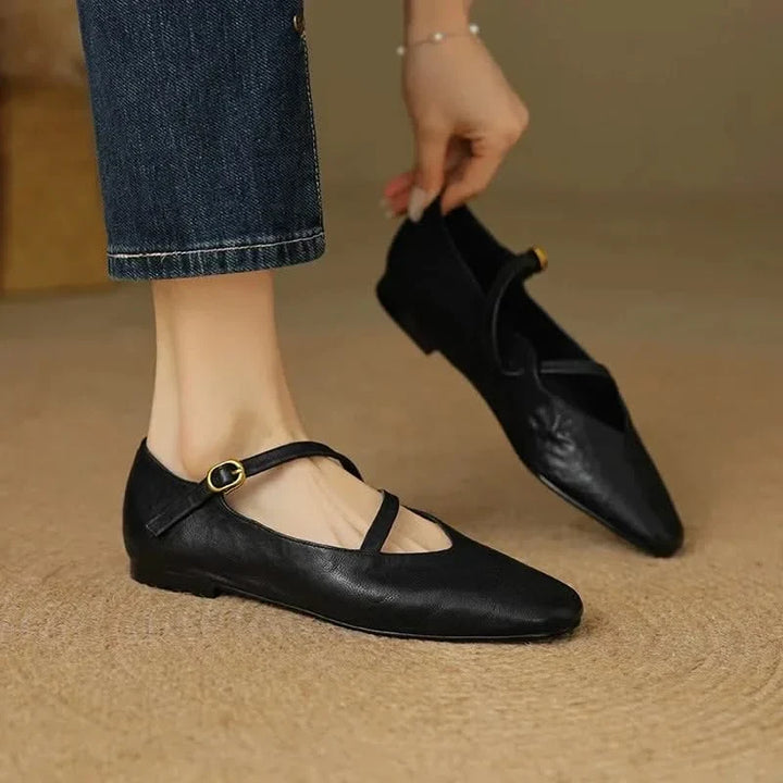 Classic black women's flats, Aria Everyday Comfort, ideal for versatile styling.