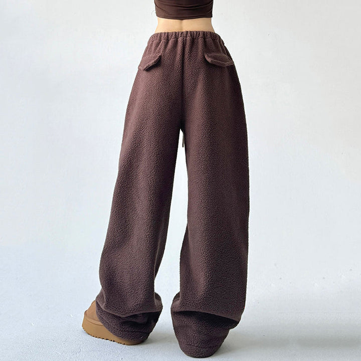 Comfortable unisex lounge sweatpants, ultra-soft with a relaxed fit, ideal for cozy everyday wear.