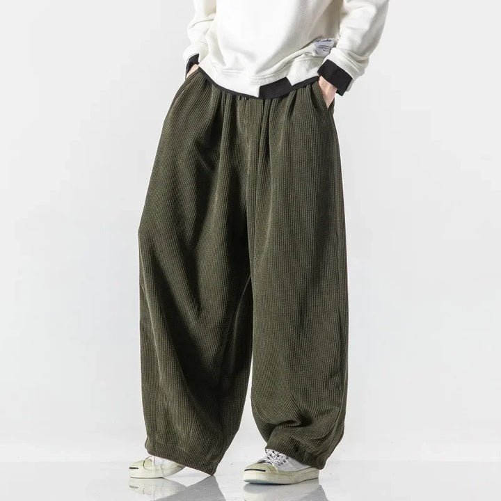 Ultimate comfort: unisex relaxed fit sweatpants, soft and cozy loungewear for everyday wear.