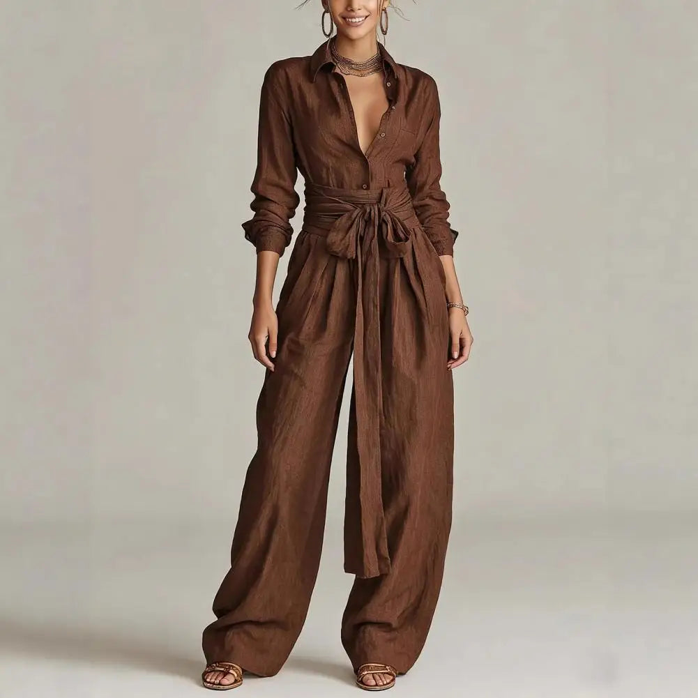 Versatile women's linen two-piece outfit: button shirt & wide-leg pants. Ideal for casual elegant style.