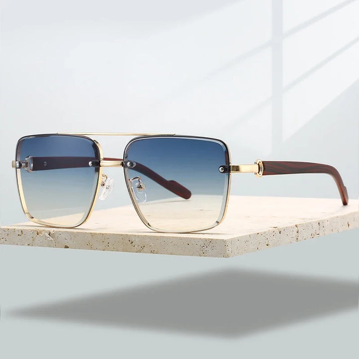 Chic Capri sunglasses with a luxurious gold frame, offering UV400 protection. Unisex fashion accessory eyewear.