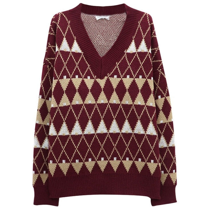 Women's chic aesthetic sweater in a relaxed fit, perfect for cozy everyday style and versatile fall fashion.