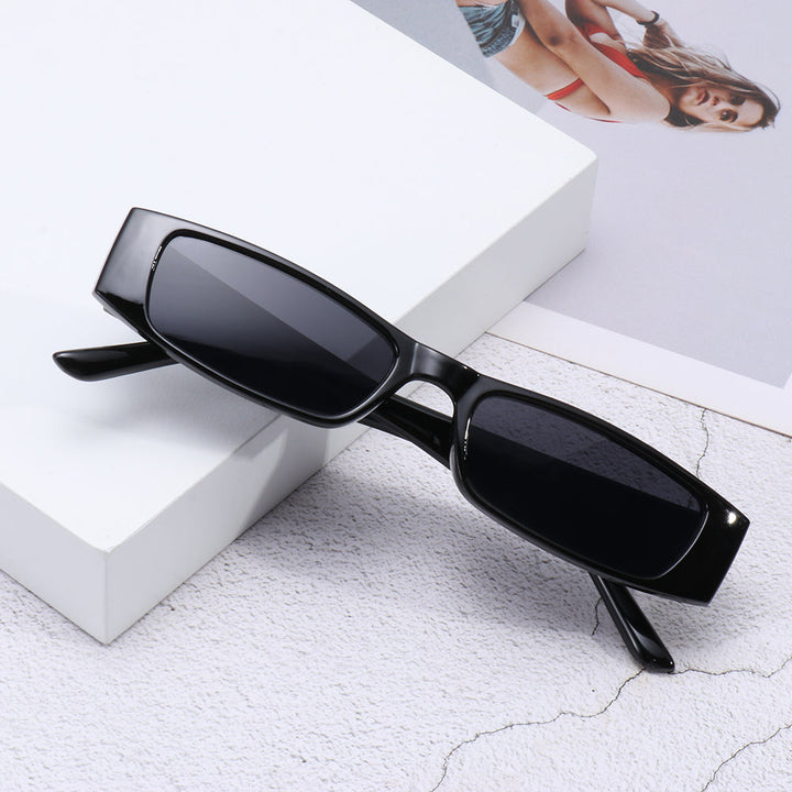 Fashionable Monroe sunglasses for women. Trendy shades, ideal for beach accessories & summer style. UV protected.