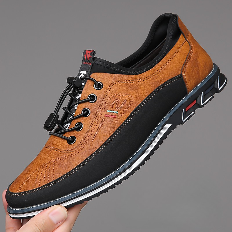 Waterproof men's barefoot Oxford sneakers, natural movement & shock absorption.