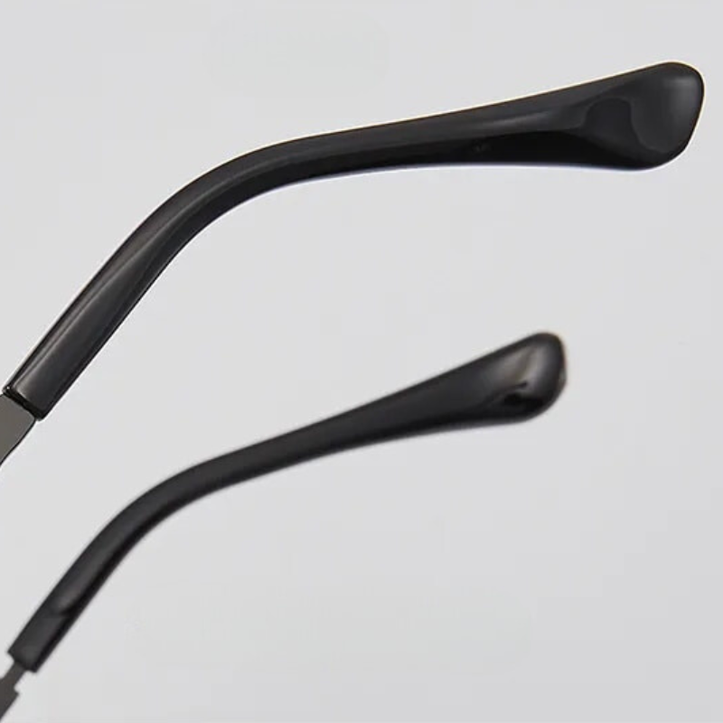 Iconic retro round sunglasses, unisex vintage eyewear accessory with essential UV protection.