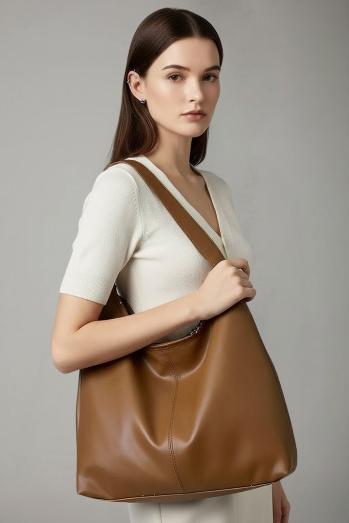 Stylish Brown Women's Chic Handbag, spacious shoulder bag & secure everyday carry. Organized purse.