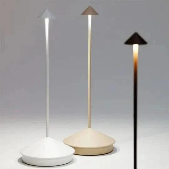 Dimmable wireless LED garden spotlight, waterproof for outdoor decor and accent lighting. Portable.