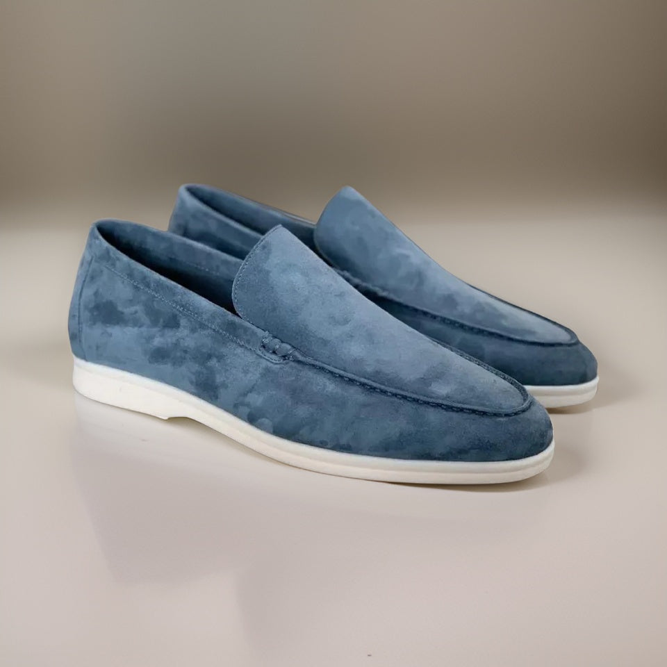 Timeless men's slip-on loafers, ideal for business, formal events, or smart casual fashion.