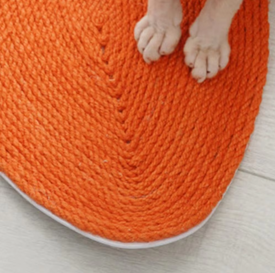 Interactive cat toy, fruit-themed scratching mat, for active and healthy felines