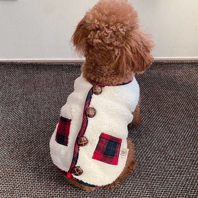 Comfortable pet sweater: Red plaid fleece vest and scarf set keeps dogs warm in winter.
