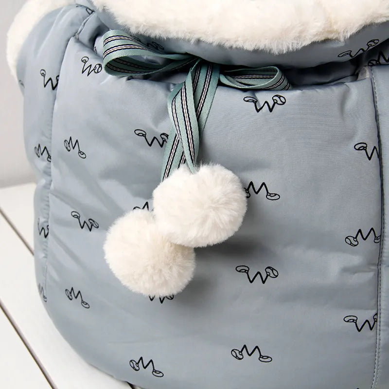 Pet accessories: Cozy Pet Retreat Bag, a fleecy car cat bed for warm and secure naps.