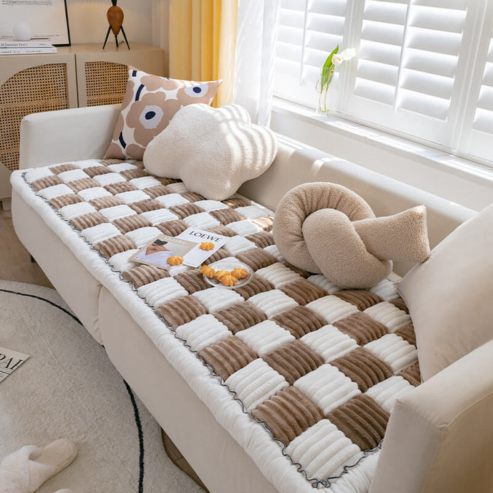 Chenille cream plaid fuzzy pet couch cover, machine washable for hygiene, non-slip backing