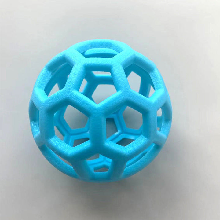 Reliable sniffing chew ball for active dogs, supports dental care & mental agility