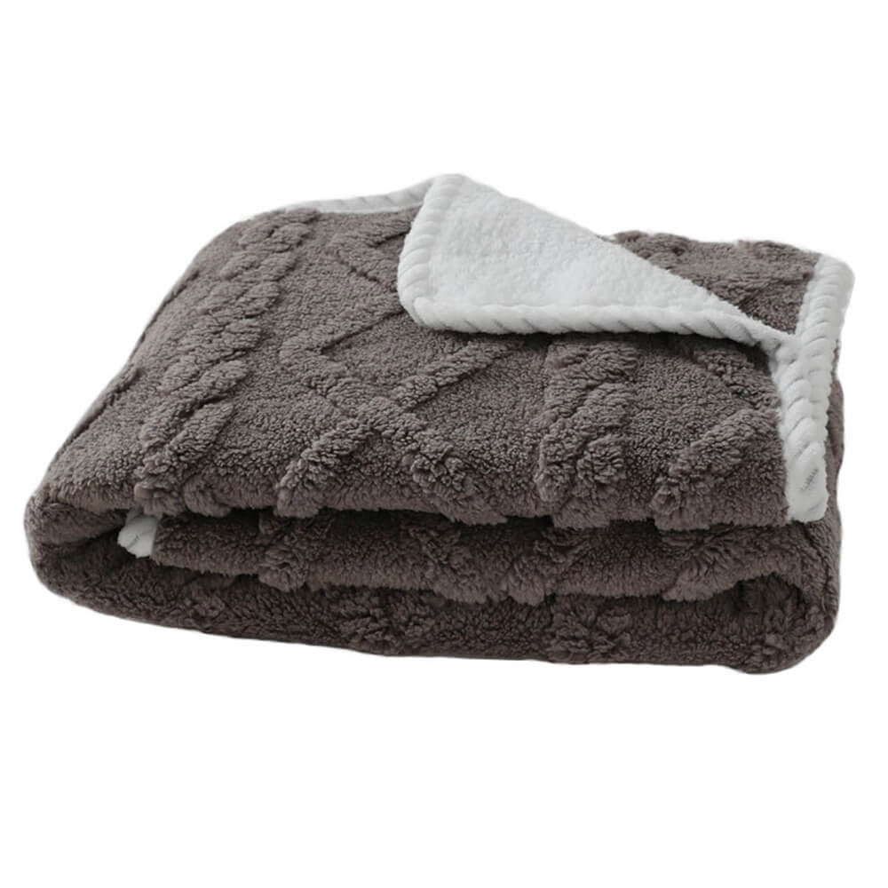 Durable waterproof pet blanket, soft fleece for dogs & puppies. Washable & warm, ideal for pet beds.