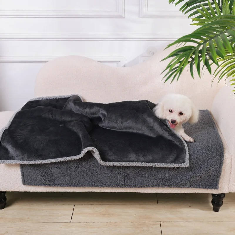Pet blanket for dogs & cats, waterproof, machine washable, sherpa fleece for ultimate coziness & protection