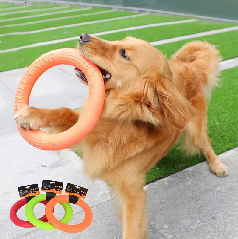 Durable yellow throwing & teething ring for dogs, waterproof interactive pet chew toy