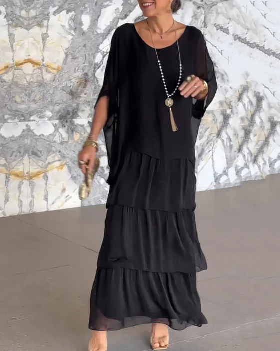Elegant women's flowing dress, a comfortable and versatile maxi for any occasion.