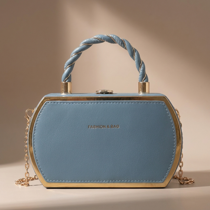 Timeless classic vintage shoulder bag for women, an elegant fashion accessory for versatile styling.