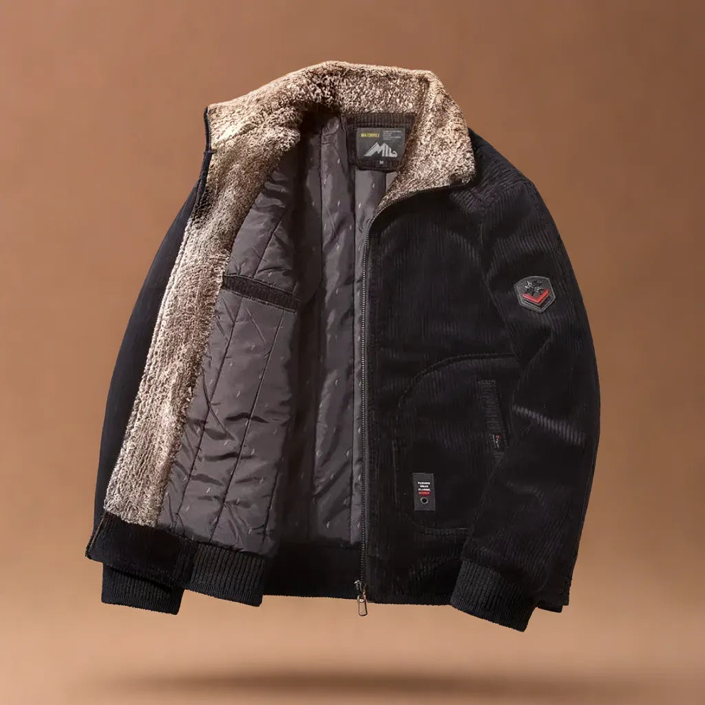 Stylish men's ridge utility jacket, designed for everyday comfort and versatile layering in fall/winter.