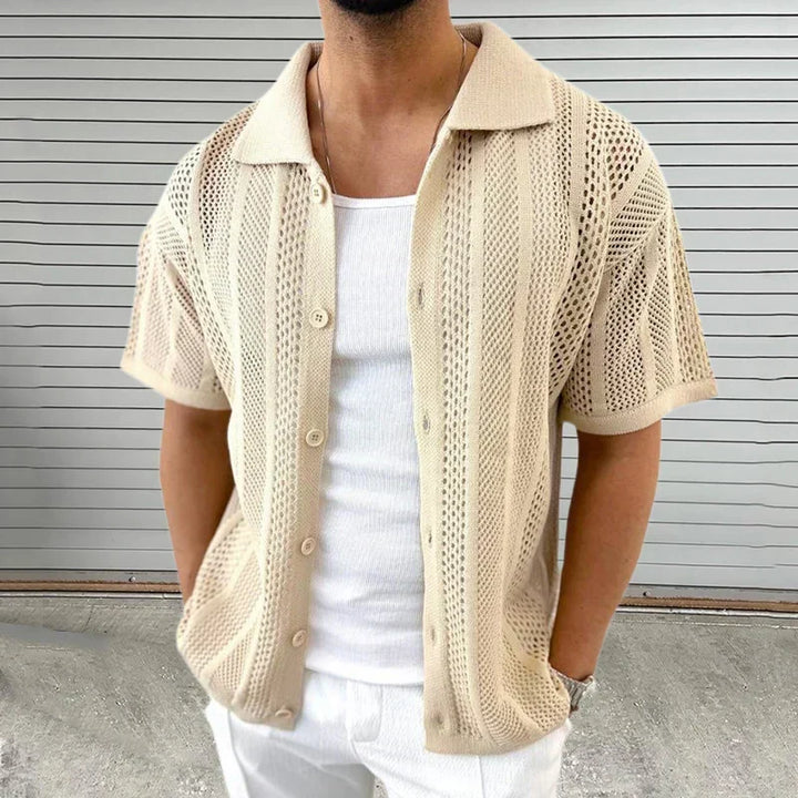Men's short sleeve knit shirt with classic collar in a versatile gray, perfect for smart casual summer fashion.