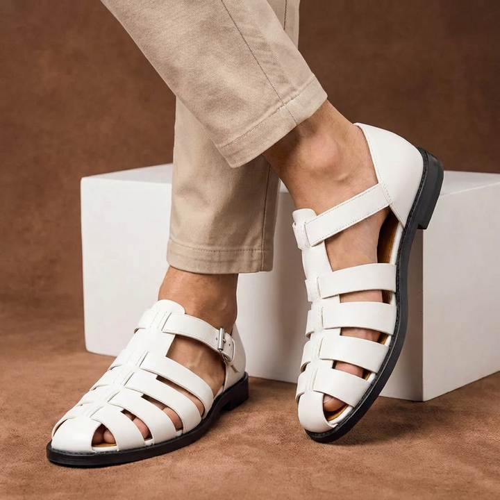 Stylish men's closed-toe fisherman sandals with buckle strap for secure fit, perfect for outdoor & summer activities.
