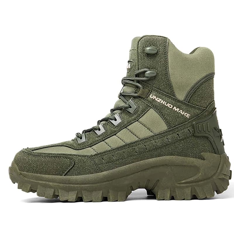 Men's rugged outdoor boots, tactical workwear with superior grip, perfect for tough terrains.